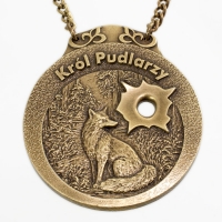 medal myśliwski; motyw lis; Król Pudlarzy; wieszany na łańcuchu; wykończenie w kolorze patynowanego mosiądzu