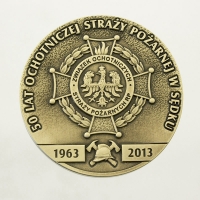 medal odlewany; wykończenie w kolorze patynowanego mosiądzu; średnica 70mm