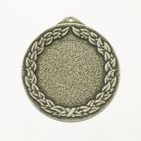 medal uniwersalny; średnica 60mm; motyw - ozdobny wieniec laurowy; wykończenie w kolorze patynowanego srebra; wkładka 38mm; uszko do tasiemki