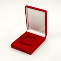 opakowanie typu jubilerskiego do medali; flokowane; wieczko zamykane na zawiasie; kolor czerwony; dostępne wielkości wkładek dla medali o średnicach 50, 60, 70 mm